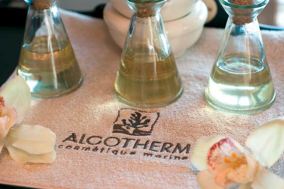 Paul Gauguin Cruises MS Paul Gauguin Algotherm Spa 5 ©Paul Gauguin Cruises.jpg